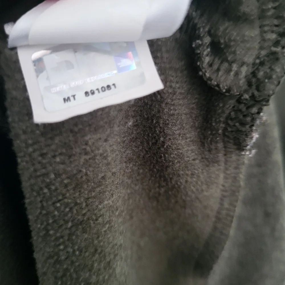 North‎ Face Men Medium Camo Green Graphic Pullover Pockets Hoodie